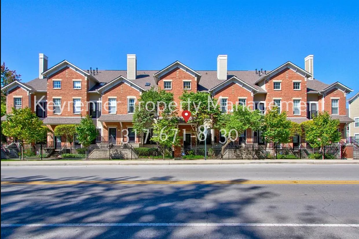 Discover this well-appointed 3-bedroom, 2-bath home in Indianapolis within an HOA community - Discover this well-appointed 3-bedroom, 2-bath home in Indianapolis within an HOA community