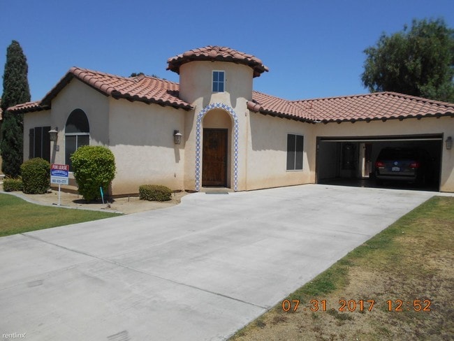Building Photo - 216 Villa Elegante Dr