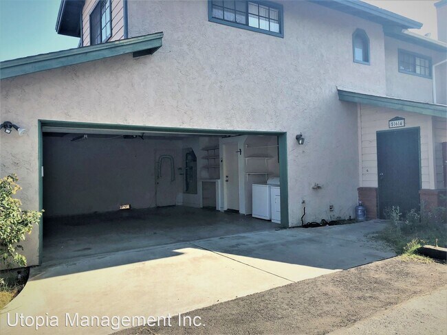 Building Photo - 3 br, 2.5 bath House - 564 South Sunshine ...