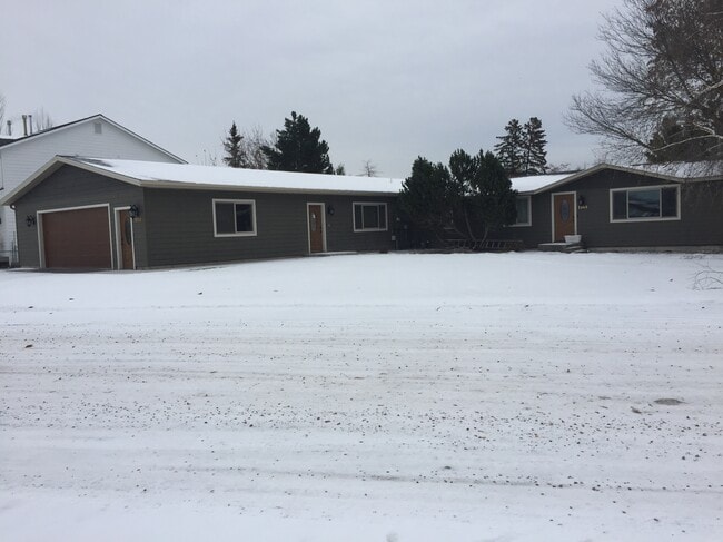 Building Photo - 1507 Western Dr