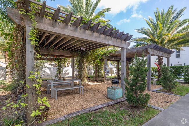 Patio al aire libre - Ocean Reef Residences