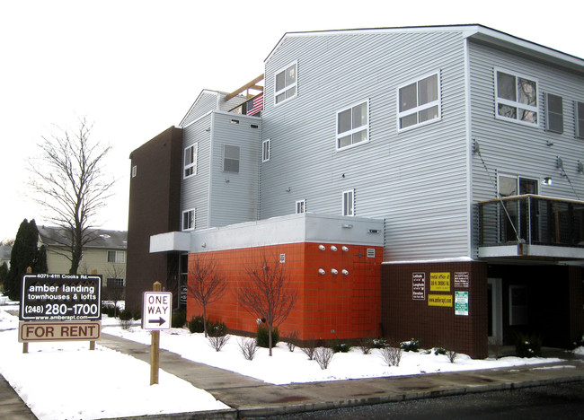 Foto del edificio - Amber Landing Townhouses and Lofts