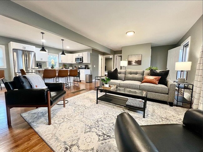 Building Photo - 8509 Henry Clay Blvd