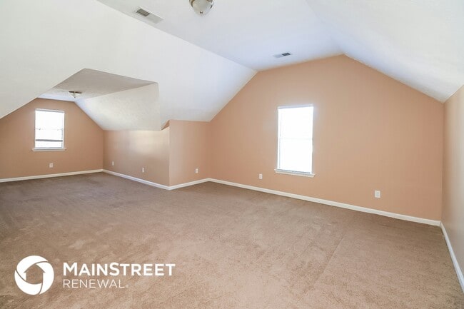 Building Photo - 2095 Sugar Creek Falls Ct