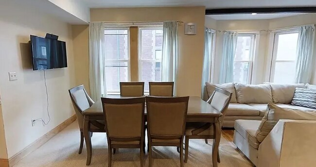 Foto del edificio - 1031 Tremont St