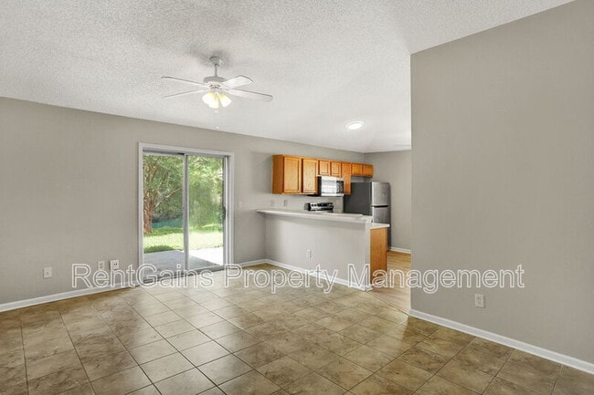 Building Photo - 2067 Wax Myrtle Ct