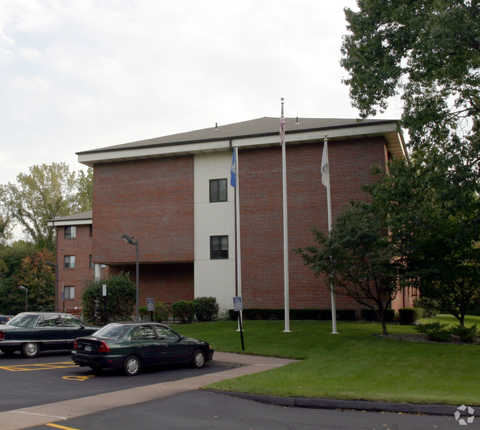 Primary Photo - AHEPA 58-II Senior Apartments