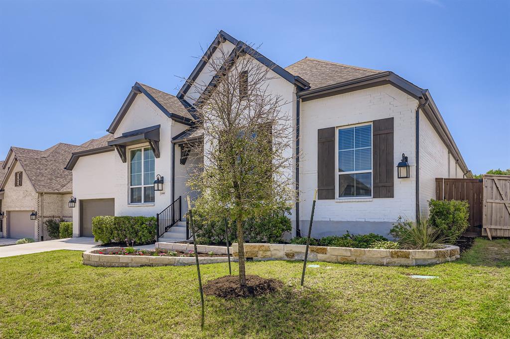 Foto principal - 1300 Firebush Rd