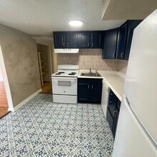 Building Photo - 952 Strouse Ave