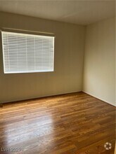 Building Photo - 339 Hutchings Ln