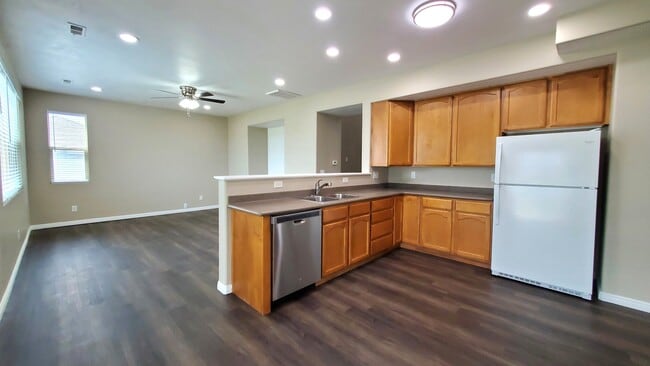 Building Photo - 2069 W 400 S