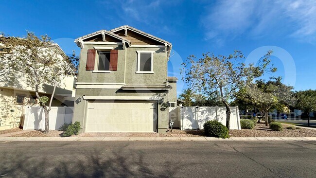 Foto del edificio - 2624 S Canfield