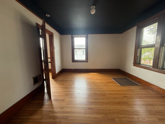 Foto del edificio - 2600 Belmont St