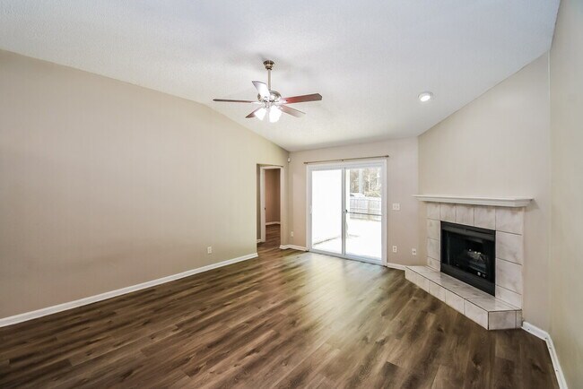 Foto del edificio - 7529 Saundersville Ct