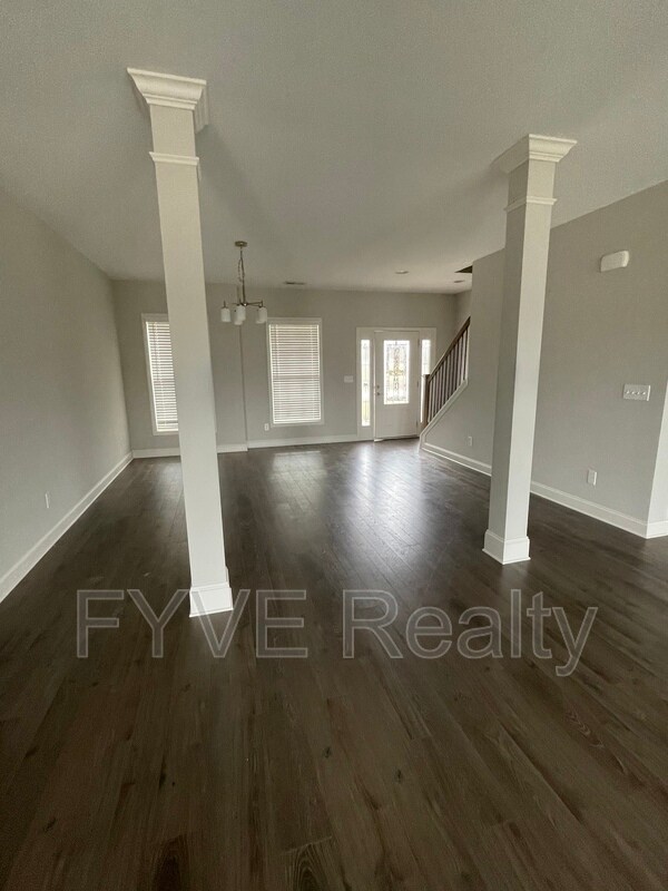 2000 Wooded Mountain Ln, Knoxville, TN 37922 House for Rent in