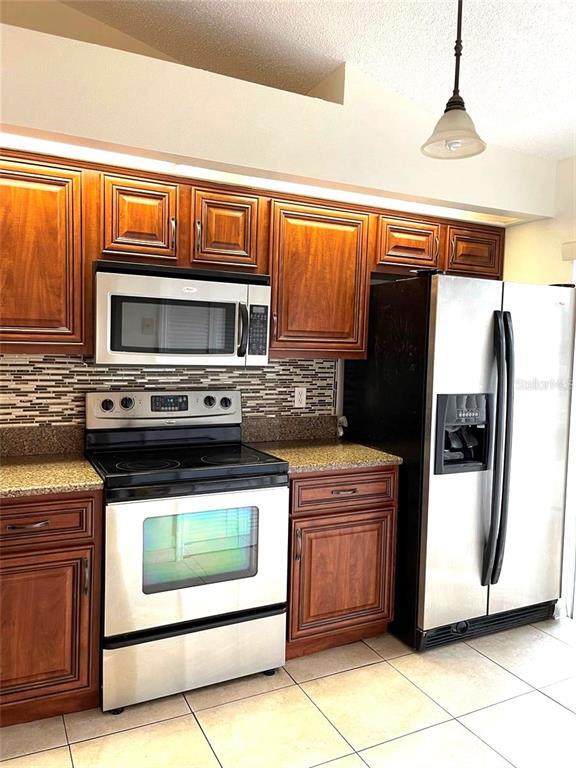 Foto del edificio - 1219 Lucaya Cir