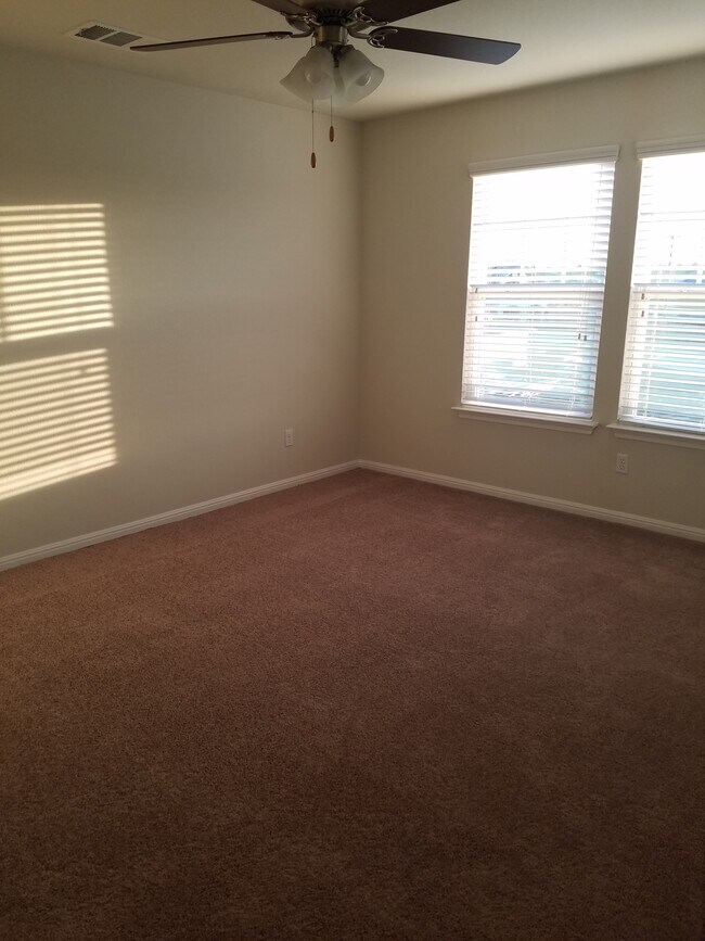 Building Photo - 18009 Malnati Dr
