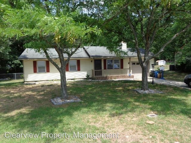 Primary Photo - 945 Kennesaw Dr
