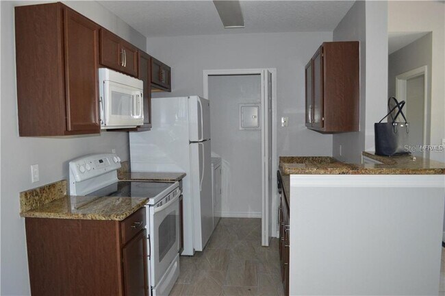 Foto del edificio - 4360 S Kirkman Rd