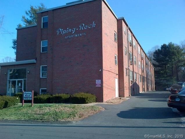 Primary Photo - 1579 Hamilton Ave