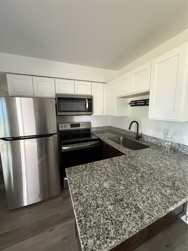 Foto del edificio - 310 E Jack Ave