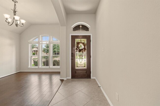 Foto del edificio - 4211 Ponderosa Hills Ln