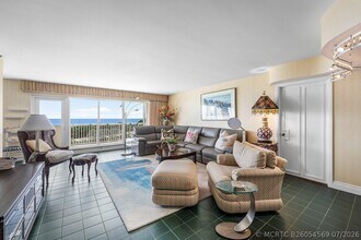 Building Photo - 4301 N Ocean Blvd