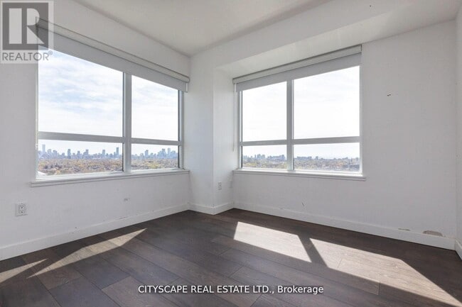 Photo du bâtiment - 1420 Dupont St