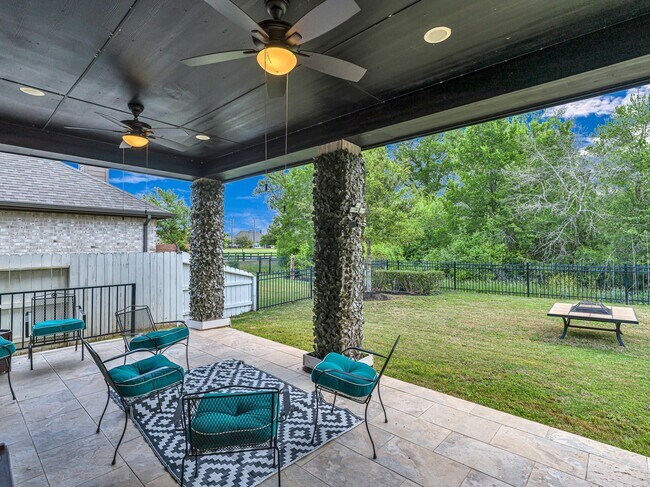 Building Photo - 4818 Nodding Thistle Trail
