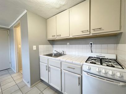 Building Photo - Walford Apartments