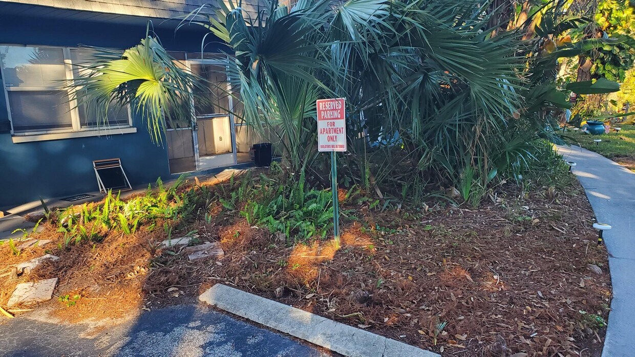 558 Clearwater Largo Rd N Unit A, Largo, FL 33770 Apartments in Largo