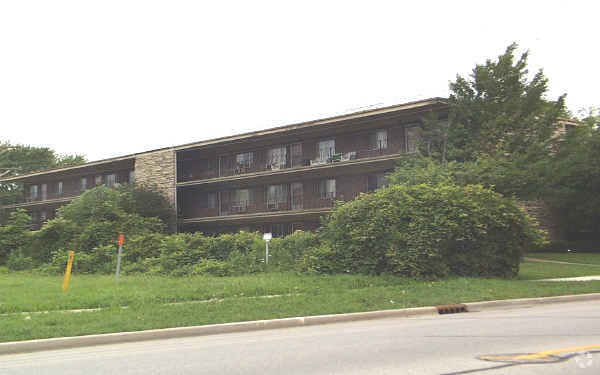 Foto principal - 1740 North Ave