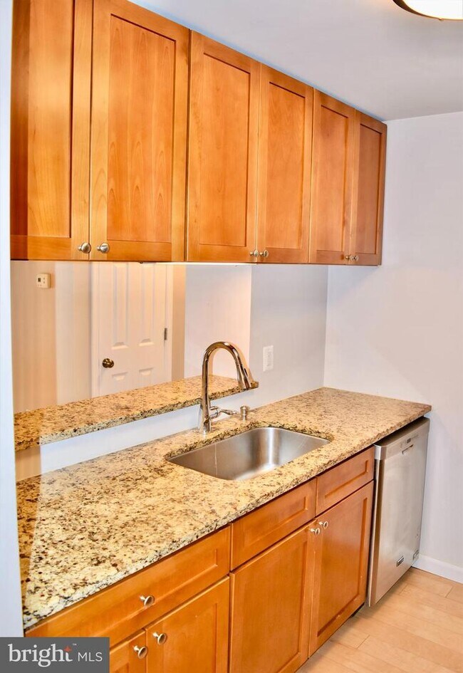 20965 Timber Ridge Terrace Unit 204, Ashburn, VA 20147 Apartment for Rent in Ashburn, VA
