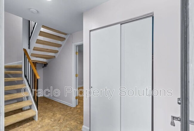 Foto del edificio - 5434 Ring Dove Ln