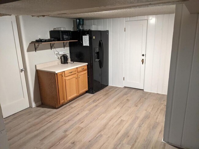 Foto del edificio - 770 Douglas Ave