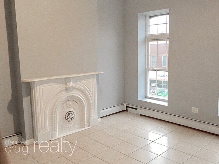 Primary Photo - 311 Smith St
