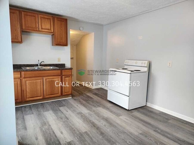 Foto del edificio - 406 1st St SE