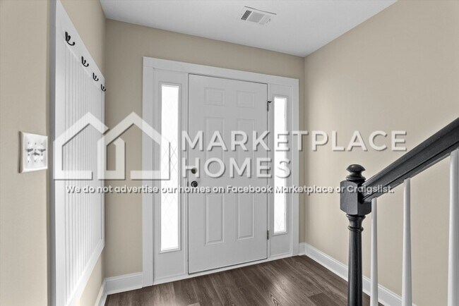 Foto del edificio - 2233 Perrins Ln