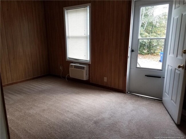 Foto del edificio - 101 Bogard Cir