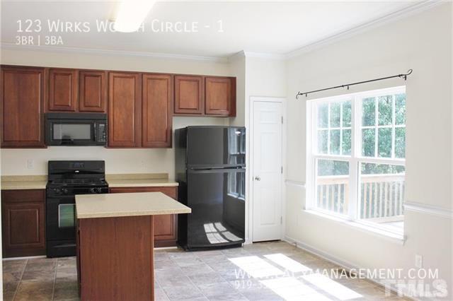 Building Photo - 123 Wirks Worth Cir