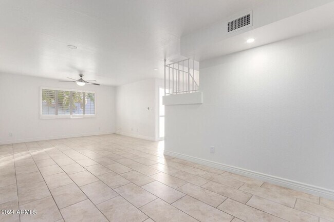 Foto del edificio - Beautiful townhome in Scottsdale!