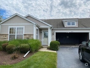 Building Photo - 10663 Fernwood Pl