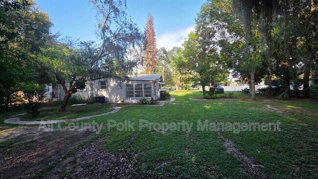 Foto del edificio - 1636 Terry Rd