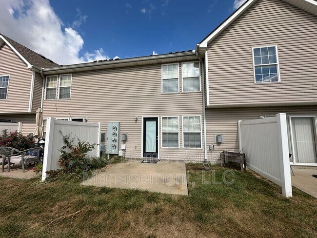 Foto del edificio - 4545 NE 83rd St