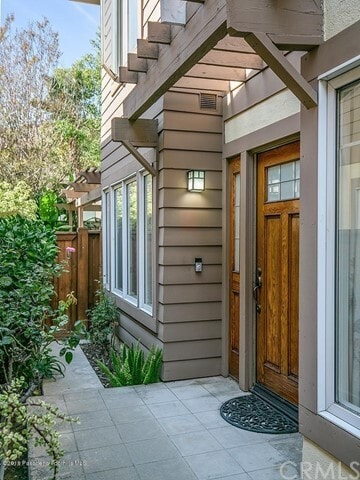 Building Photo - 1073 Rocton Dr