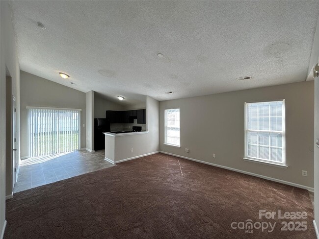 Foto del edificio - 3335 Alderknoll Ct