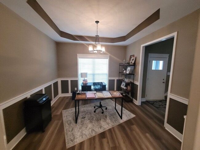 Building Photo - 249 Crusaw Dr