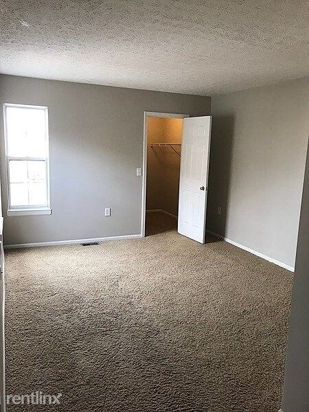 Primary Photo - 3 br, 2.5 bath Condo - 2995 Glenloch Circle