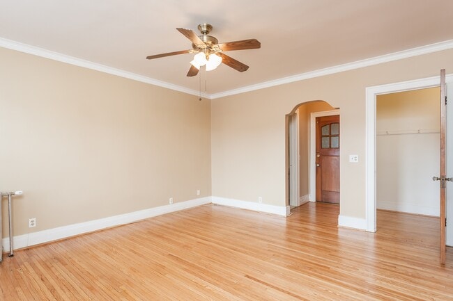 Living Area - Coolidge Apartments