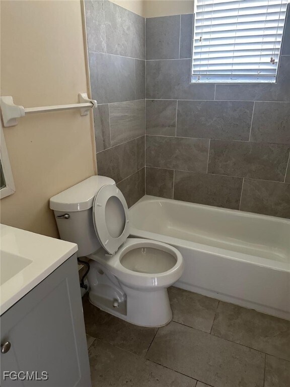 Building Photo - 4824 Lucaya Dr